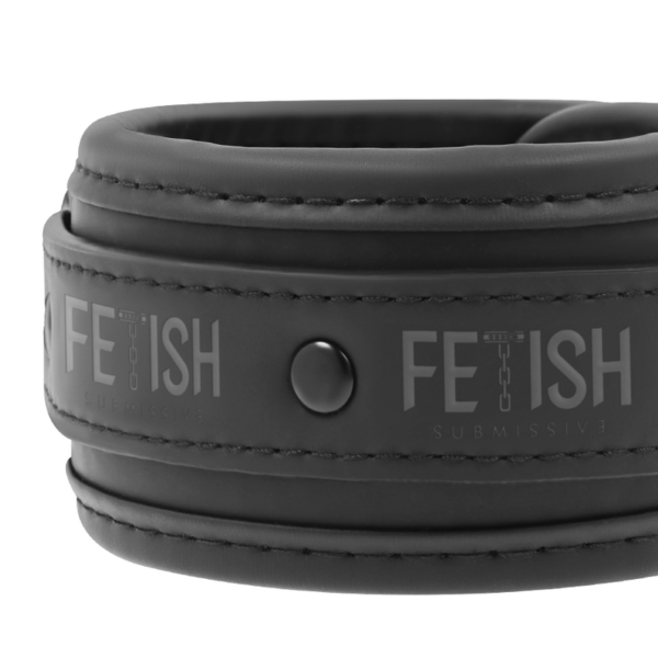 FETISH SUBMISSIVE - COLLAR Y ESPOSAS CUERO VEGANO CON FORRO DE NEOPRENO - Imagen 4